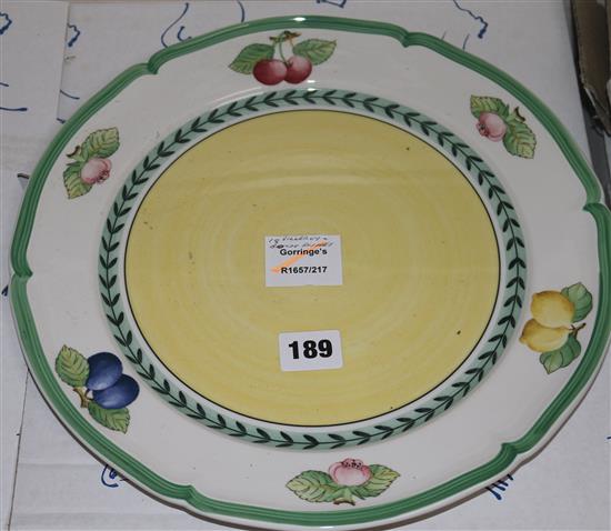 A set of eighteen Villeroy and Boch dishes